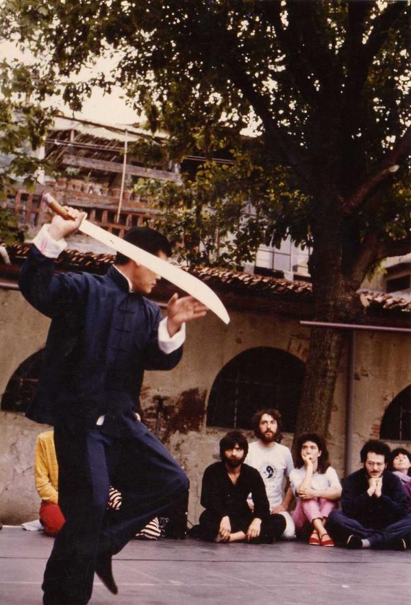 Tung Kai Ying - Pousser le bateau - Italie - 1986
